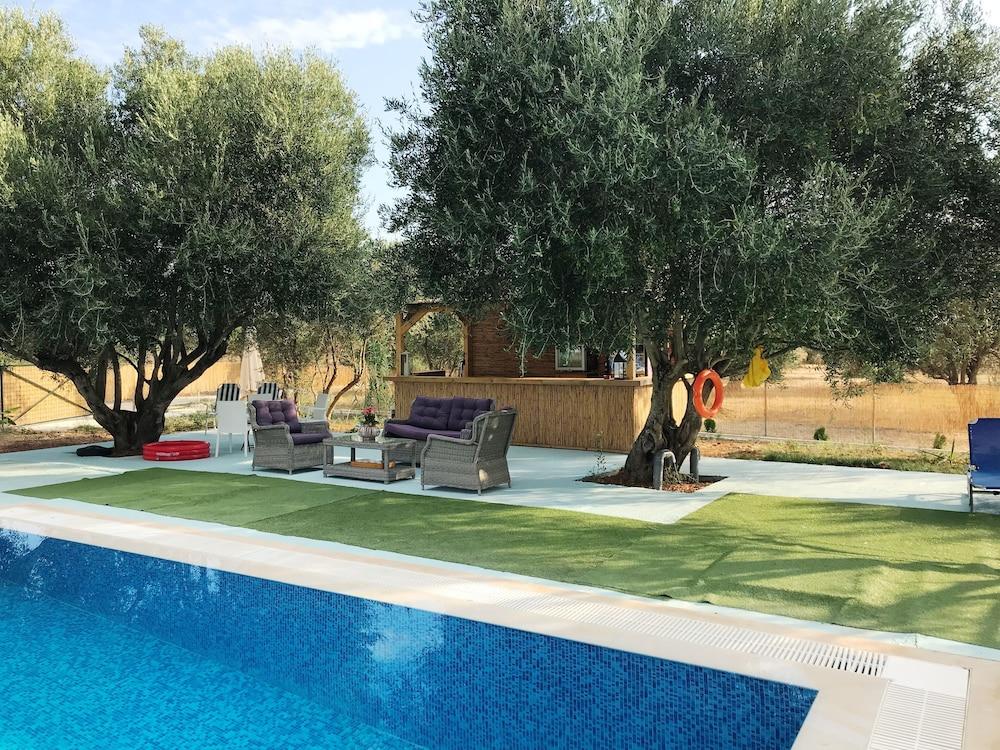Ai Helis Resort Svoronata Exterior foto